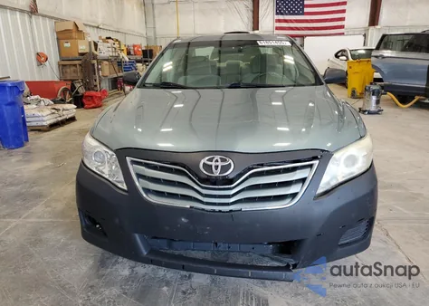 2010 Toyota Camry Base из США, поврежденный, VIN 4T4BF3EK0AR041369